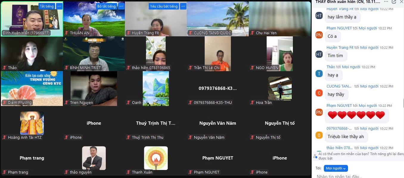 Lớp học online qua Zoom cùng thầy Đinh Xuân Hiển — học viên tương tác sôi nổi